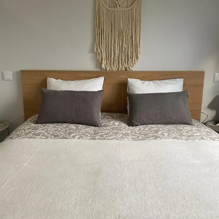 Casa D' Almeidas アパート *