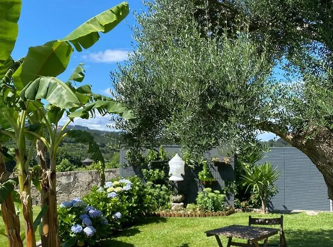 Casa D' Almeidas * Amares