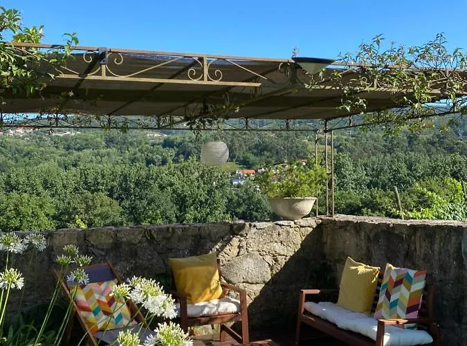 Casa D' Almeidas Apartman Amares